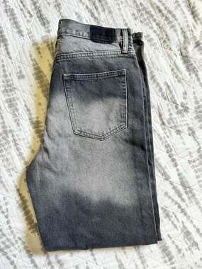 BDG Sun-Faded Grey Relaxed Fit Straight Leg Jeans